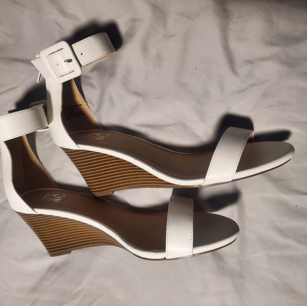 White Giselle Wedges
